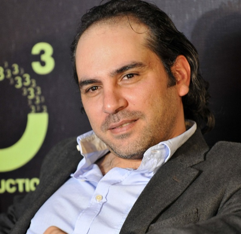 هل تعلمون أن والد الفنان رامي حنا كان من كبار الممثلين وشهرته أكبر من ابنه؟ تعرفوا عليه بالصور